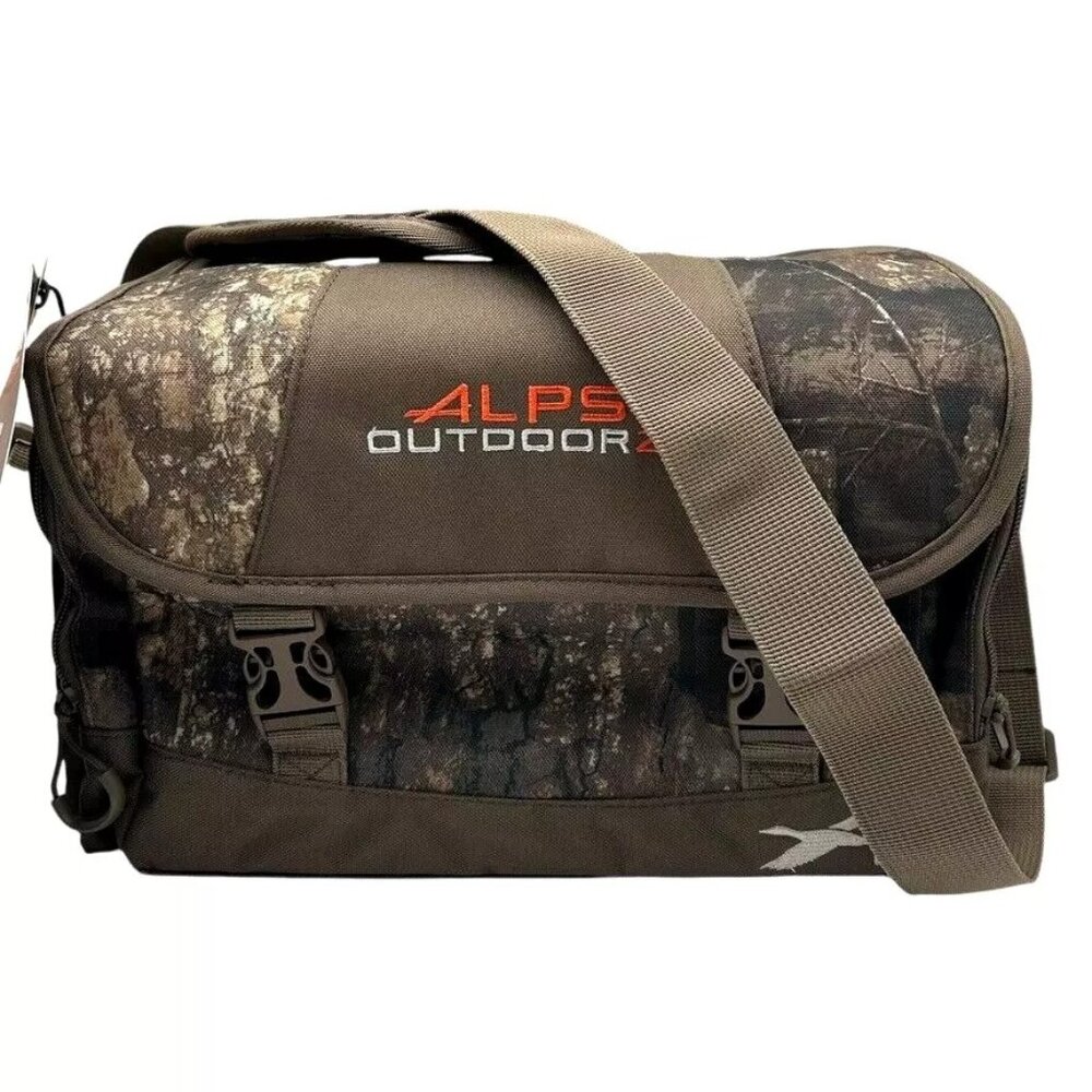ALPS Men's Outdoorz‎ Floating Blind Bag Waterproof Hunting Backpack Realtree